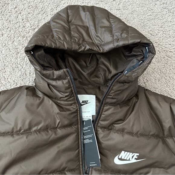 Nike Jacket Womens Size XS Sportswear Therma-Fit Repel Long Puffer - Picture 9 of 11